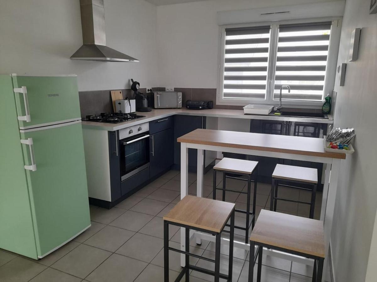 Wardrecques Logement De 100M2 Avec Terrasse מראה חיצוני תמונה